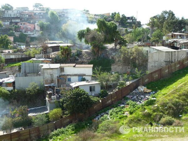 La frontera de EEUU y México son 3.000 kilómetros de caos - Sputnik Mundo