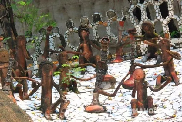 Un reino fantástico construido de basura Un reino fantástico construido de basura - Sputnik Mundo