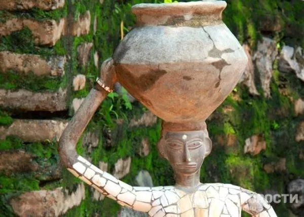 Un reino fantástico construido de basura Un reino fantástico construido de basura - Sputnik Mundo