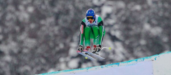 Un esquiador - Sputnik Mundo