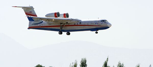 El avión anfibio ruso Be-200 (imagen referencial) - Sputnik Mundo