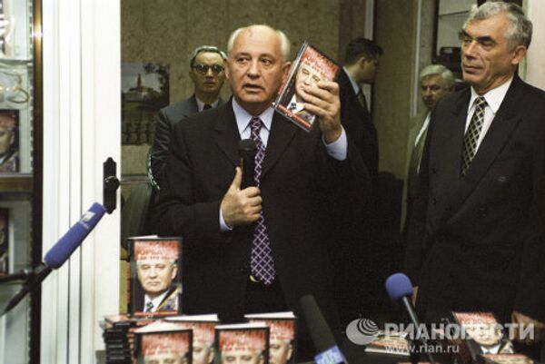 Mijaíl Gorbachov: el hombre que cambió el rumbo de la Historia - Sputnik Mundo