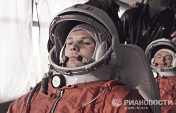 Episodios de la vida de Yuri Gagarin, el primer hombre que voló al espacio  - Sputnik Mundo