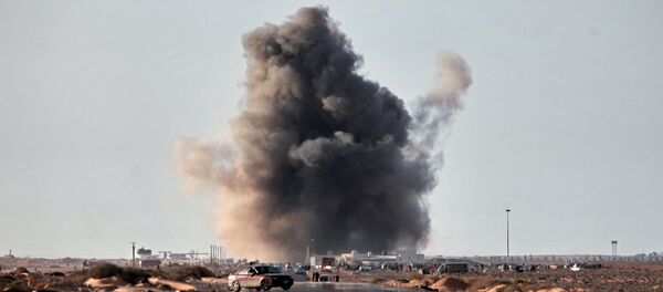 Bombardeos en Libia - Sputnik Mundo