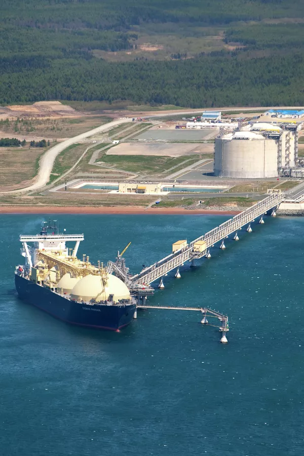 Rusia suministrará 200.000 toneladas de gas natural licuado a Japón entre abril y mayo Rusia suministrará 200.000 toneladas de gas natural licuado a Japón entre abril y mayo - Sputnik Mundo