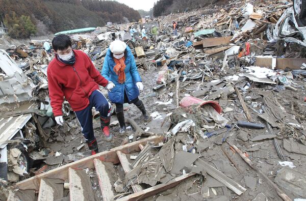 Número de muertos en Japón supera 8.000 personas - Sputnik Mundo