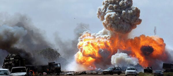 Bombardeo de EEUU en Libia - Sputnik Mundo