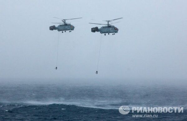 Maniobras navales de la Flota rusa del Norte - Sputnik Mundo
