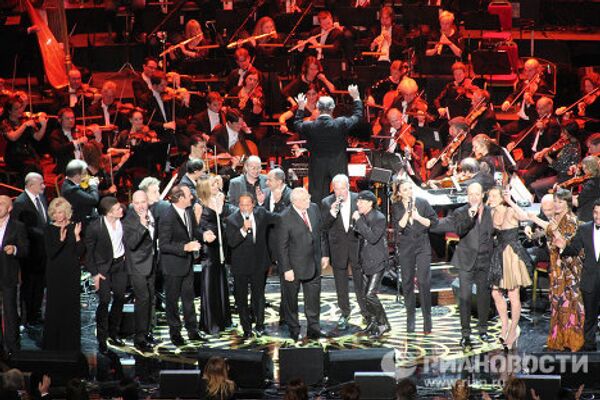 Ex presidente de la URSS Mijaíl Gorbachov celebra en Londres su 80 aniversario - Sputnik Mundo