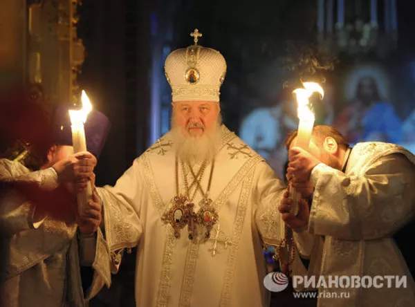 La catedral moscovita de Cristo Salvador celebra la misa de Pascua La catedral moscovita de Cristo Salvador celebra la misa de Pascua - Sputnik Mundo