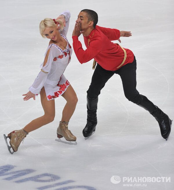 Tres parejas rusas pretenden subir al podio en el Campeonato Mundial de Patinaje Artístico - Sputnik Mundo