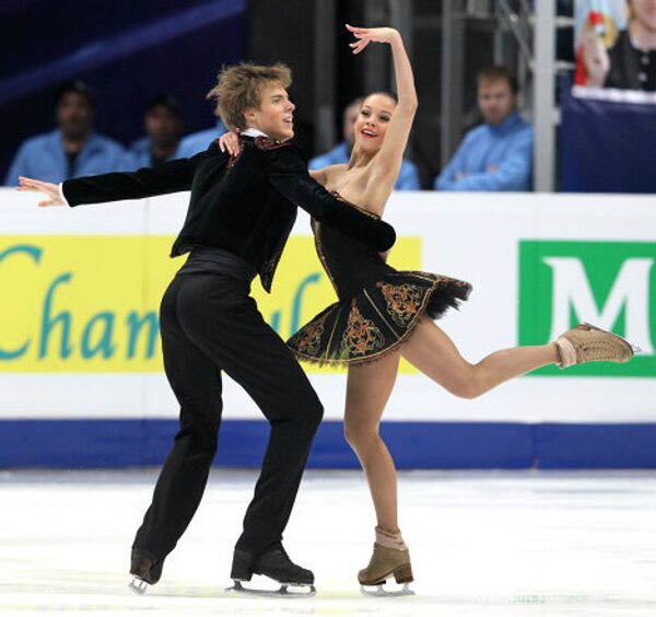 Los trajes más vistosos en el Mundial de Patinaje Artístico 2011 - Sputnik Mundo