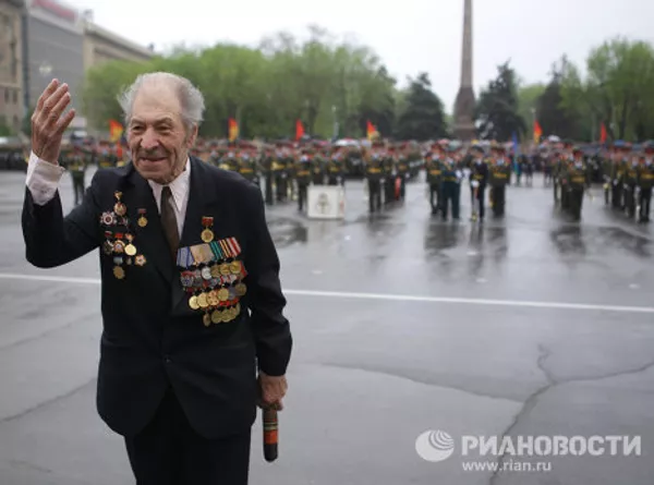 Ciudades rusas celebran el Día de la Victoria Ciudades rusas celebran el Día de la Victoria - Sputnik Mundo