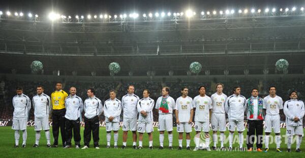 Estrellas del fútbol mundial perdieron amistoso con Chechenia - Sputnik Mundo