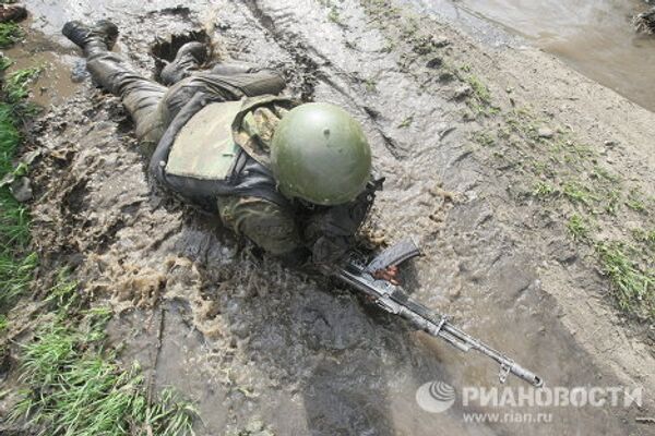 Pruebas para tener derecho de llevar la boina roja - Sputnik Mundo