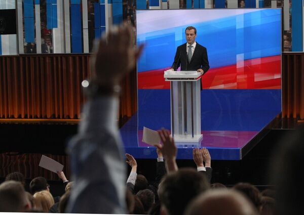 Dmitri Medvédev - Sputnik Mundo