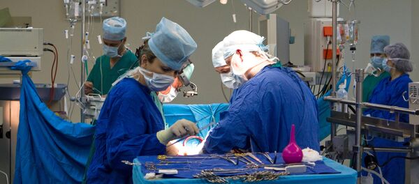 Cirugía - Sputnik Mundo