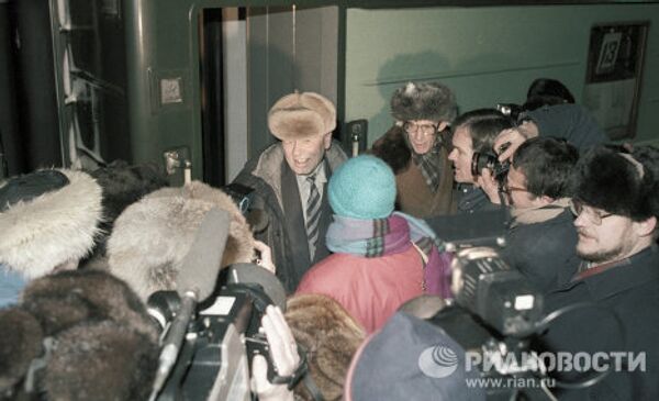 Andréi Sájarov: el “padre” de la bomba nuclear que recibió el Nobel de la Paz Andréi Sájarov: el “padre” de la bomba nuclear que recibió el Nobel de la Paz - Sputnik Mundo