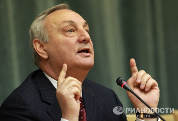 Serguéi Bagapsh en el contexto de la historia moderna de Abjasia Serguéi Bagapsh en el contexto de la historia moderna de Abjasia - Sputnik Mundo