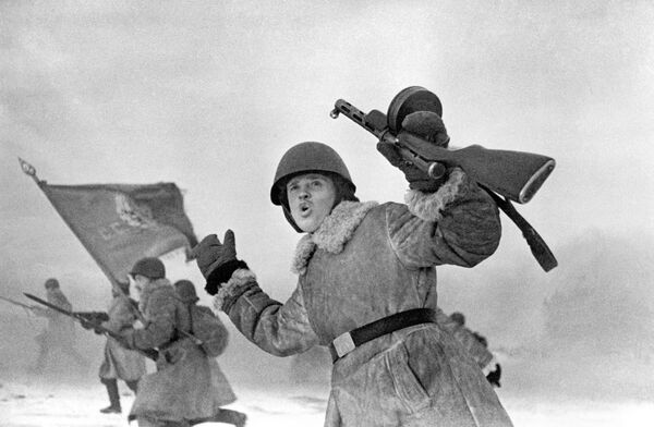 Once países participarán en exposición para conmemorar el 70 Aniversario del inicio de la Gran Guerra Patria en Rusia - Sputnik Mundo