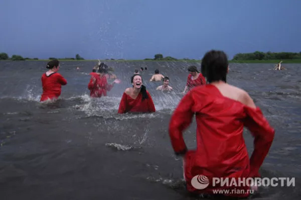 Fiesta folclórica Baños de Veliki Nóvgorod Fiesta folclórica Baños de Veliki Nóvgorod - Sputnik Mundo