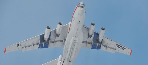 Un avión IL-76 - Sputnik Mundo