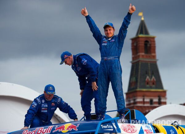 Participantes de la carrera “La Ruta de la Seda” (Silk Way Rally) - Sputnik Mundo