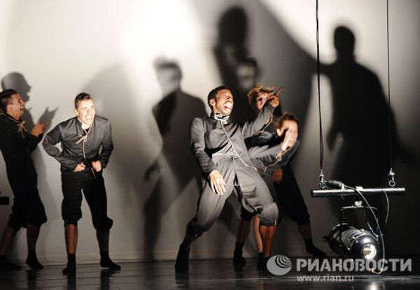 “Gnawa”, “Arcangelo” y “Flockwork”, tres ballets de una compañía española - Sputnik Mundo