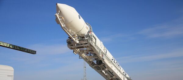 Preparativos para el lanzamiento de un cohete portador ucraniano Zenit (archivo) - Sputnik Mundo