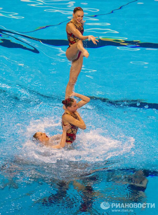Las nadadoras sincronizadas rusas ganan el quinto oro en el Campeonato Mundial de 2011 - Sputnik Mundo
