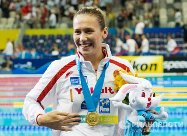 Nadadora rusa Zúeva gana un oro en el Mundial de Natación 2011 Nadadora rusa Zúeva gana un oro en el Mundial de Natación 2011 - Sputnik Mundo