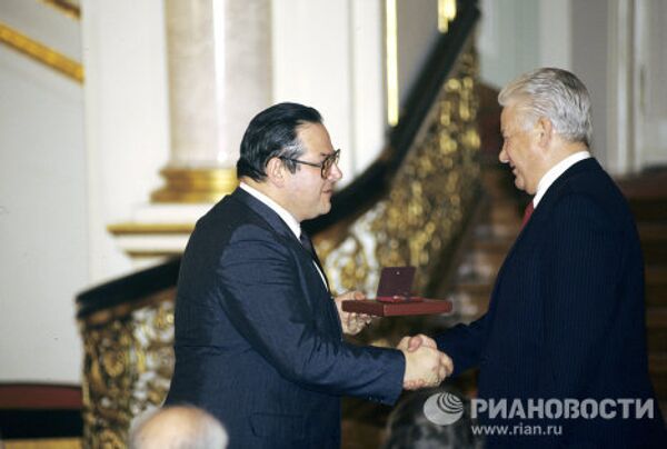 Fallece en Moscú el eximio pianista ruso Nikolái Petrov - Sputnik Mundo