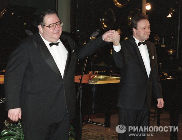 Fallece en Moscú el eximio pianista ruso Nikolái Petrov - Sputnik Mundo