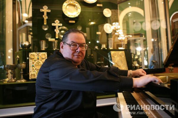 Fallece en Moscú el eximio pianista ruso Nikolái Petrov - Sputnik Mundo