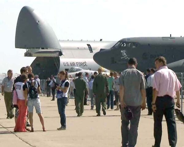 MAKS-2011:del avión gigante C-5M Galaxy al cañón antiaéreo inteligente - Sputnik Mundo