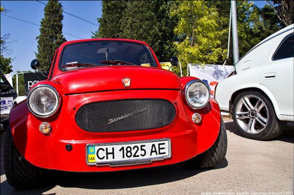 Exhibición de automóviles soviéticos en Sebastópol - Sputnik Mundo