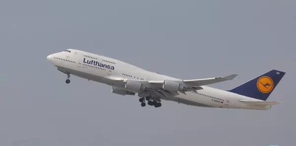 Lufthansa - Sputnik Mundo