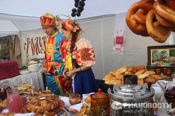 Banquete Eslavo 2011 se desarrolló en Moscú - Sputnik Mundo