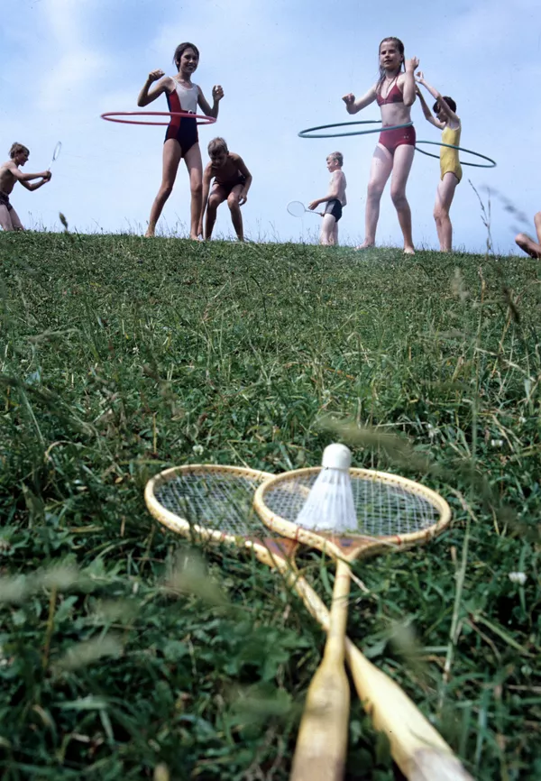 Más de mil personas juegan simultáneamente al bádminton en la provincia de Moscú Más de mil personas juegan simultáneamente al bádminton en la provincia de Moscú - Sputnik Mundo