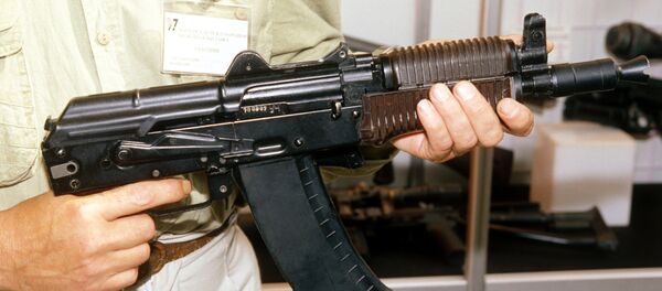Fusil de asalto Kalashnikov - Sputnik Mundo