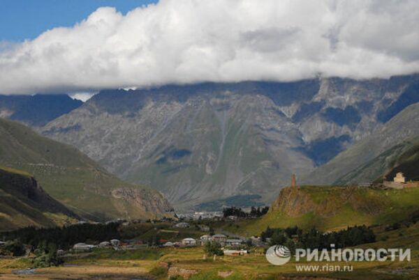 Fotoviaje con RIA Novosti: la carretera militar georgiana - Sputnik Mundo