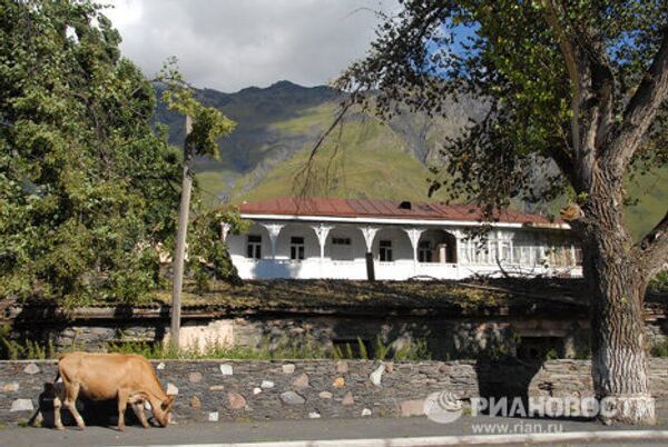 Fotoviaje con RIA Novosti: la carretera militar georgiana - Sputnik Mundo