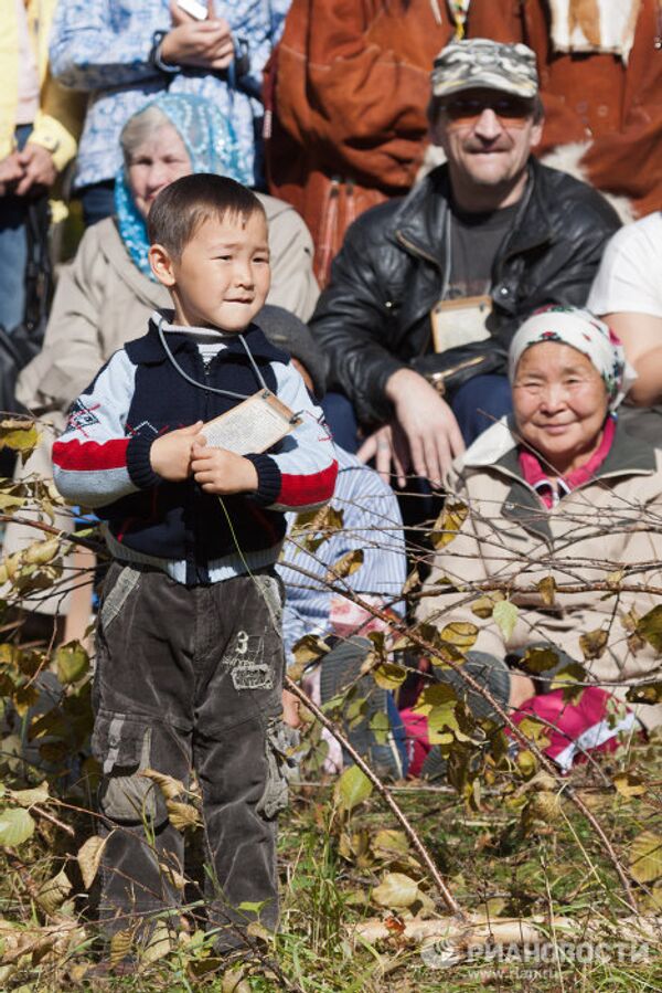 Fiesta de pueblo autóctono de Kamchatka “Aljalalalai” Fiesta de pueblo autóctono de Kamchatka “Aljalalalai” - Sputnik Mundo
