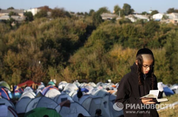 Judíos de todo el mundo celebran su Año Nuevo en ciudad ucraniana de Uman - Sputnik Mundo