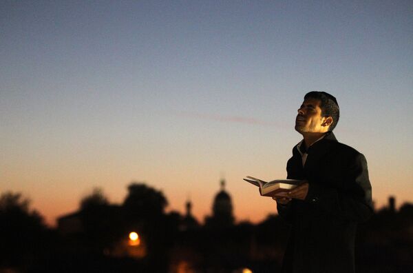 Judíos de todo el mundo celebran su Año Nuevo en ciudad ucraniana de Uman - Sputnik Mundo