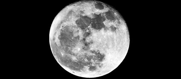 Los científicos rusos escogieron los sitios de alunizaje para la sonda lunar, Luna-Glob - Sputnik Mundo