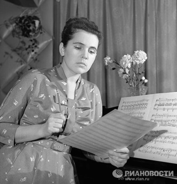 Fallece la diva de la ópera rusa Galina Vishnévskaya - Sputnik Mundo