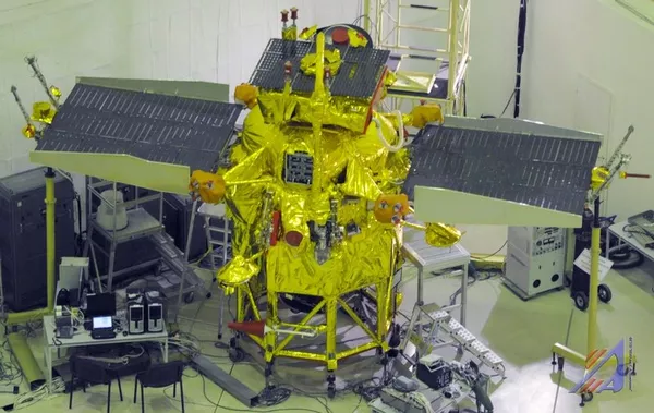 Fracasan nuevos intentos de ponerse en contacto con la sonda interplanetaria Fobos-Grunt - Sputnik Mundo