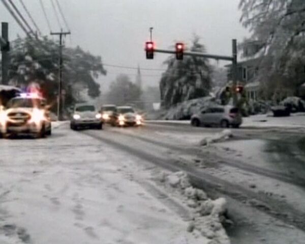 Tormenta de nieve azota el noreste de Estados Unidos - Sputnik Mundo