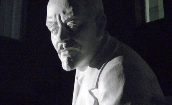 Ayuntamiento de la ciudad rusa devuelven monumento de Lenin al centro de la ciudad después de 20 años Ayuntamiento de la ciudad rusa devuelven monumento de Lenin al centro de la ciudad después de 20 años - Sputnik Mundo
